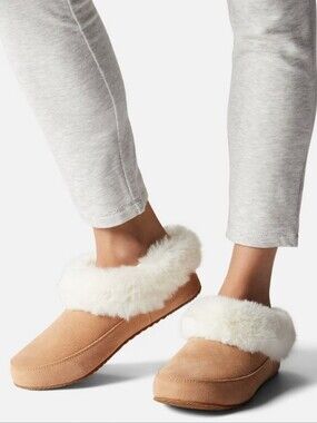 SOREL GO™ - Coffee Run Women's Slipper $100.00 Color: Tawny Buff, New In Box